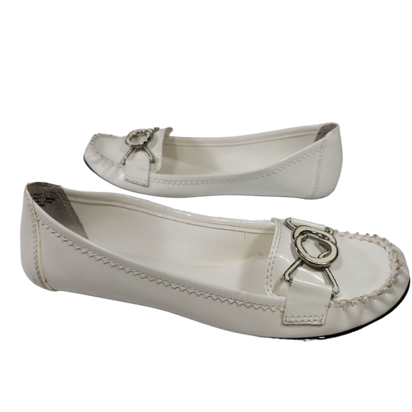 Nine West Crimped Toe Loafers Slip-On Ballet Shoes, Infinity Loop Buckle - Picture 2 of 10